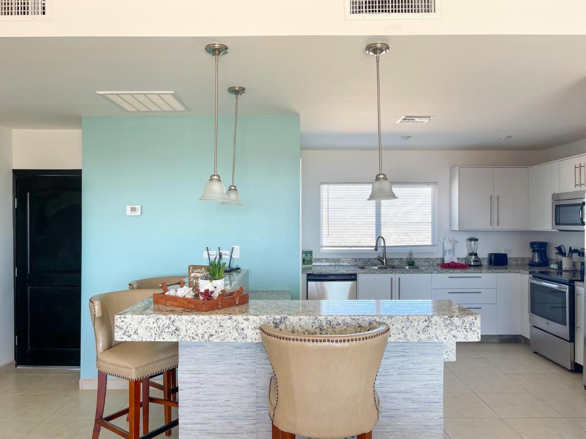 Modern Ocean View Condo With Pools & Gym Puerto Penasco Exterior photo