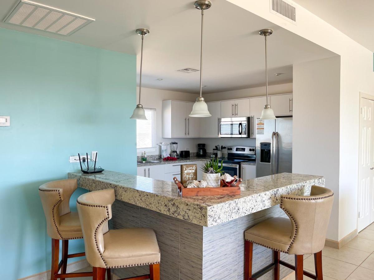 Modern Ocean View Condo With Pools & Gym Puerto Penasco Exterior photo