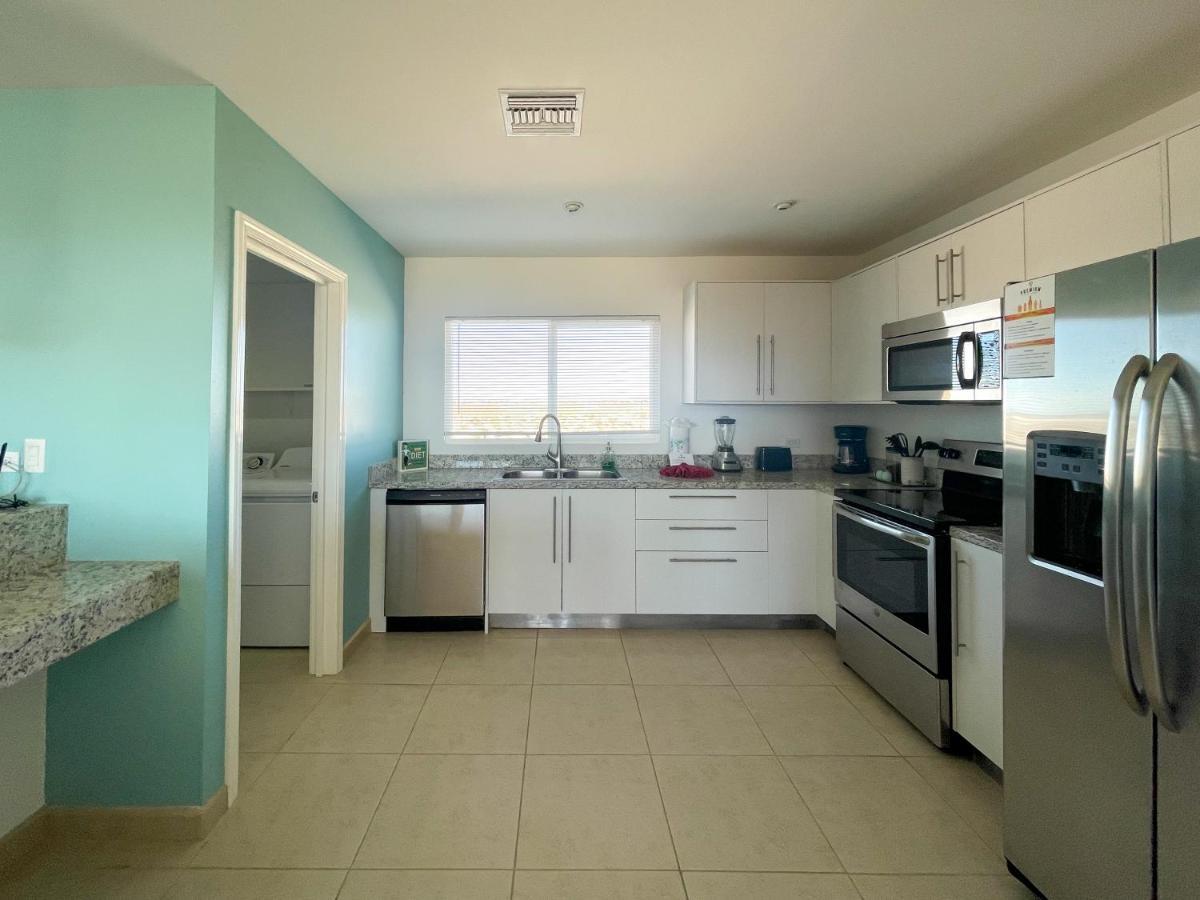 Modern Ocean View Condo With Pools & Gym Puerto Penasco Exterior photo